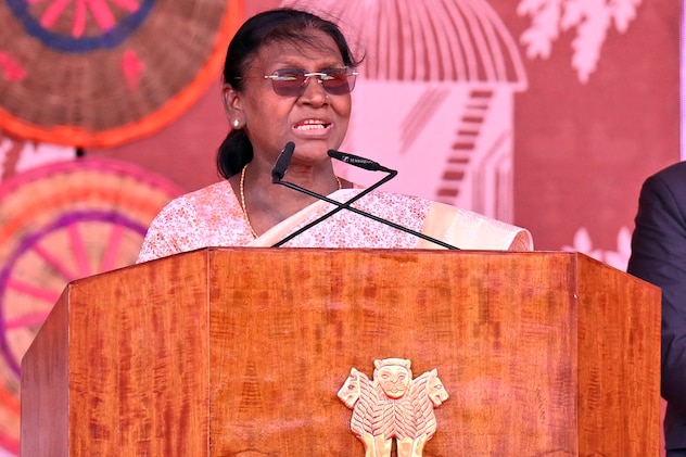 बस्तर पंडुम 2026 में राष्ट्रपति मुर्मु बोलीं-'छत्तीसगढ़ आकर हमेशा घर जैसा अपनापन महसूस होता है'