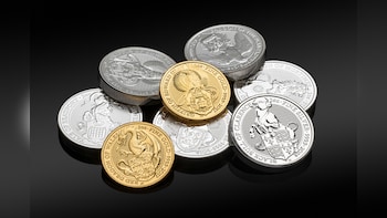 Silver, Gold Rise As Safe-Haven Demand Strengthens On Global Uncertainty