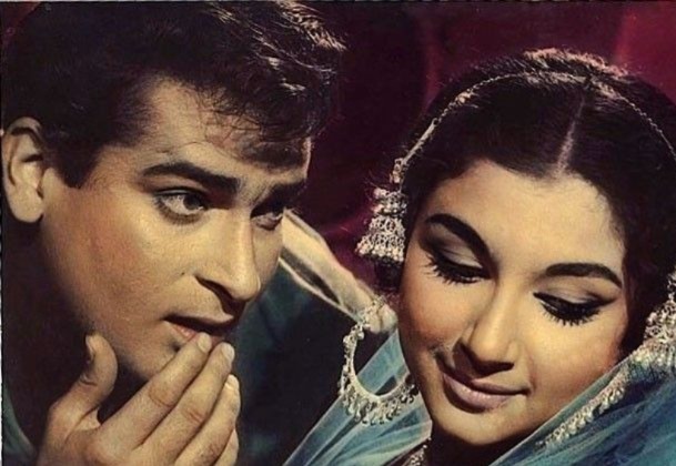 शर्मिला टैगोर पहनना चाहती थीं स्विमवियर, शम्मी कपूर ने बना लिया था ये प्लान, 58 साल बाद हुआ खुलासा