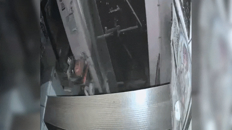 दूध लेने गया था युवक&hellip; नशे में धुत स्कॉर्पियो सवारों ने दुकान में घुसकर कुचला, CCTV में कैद हुई घटना