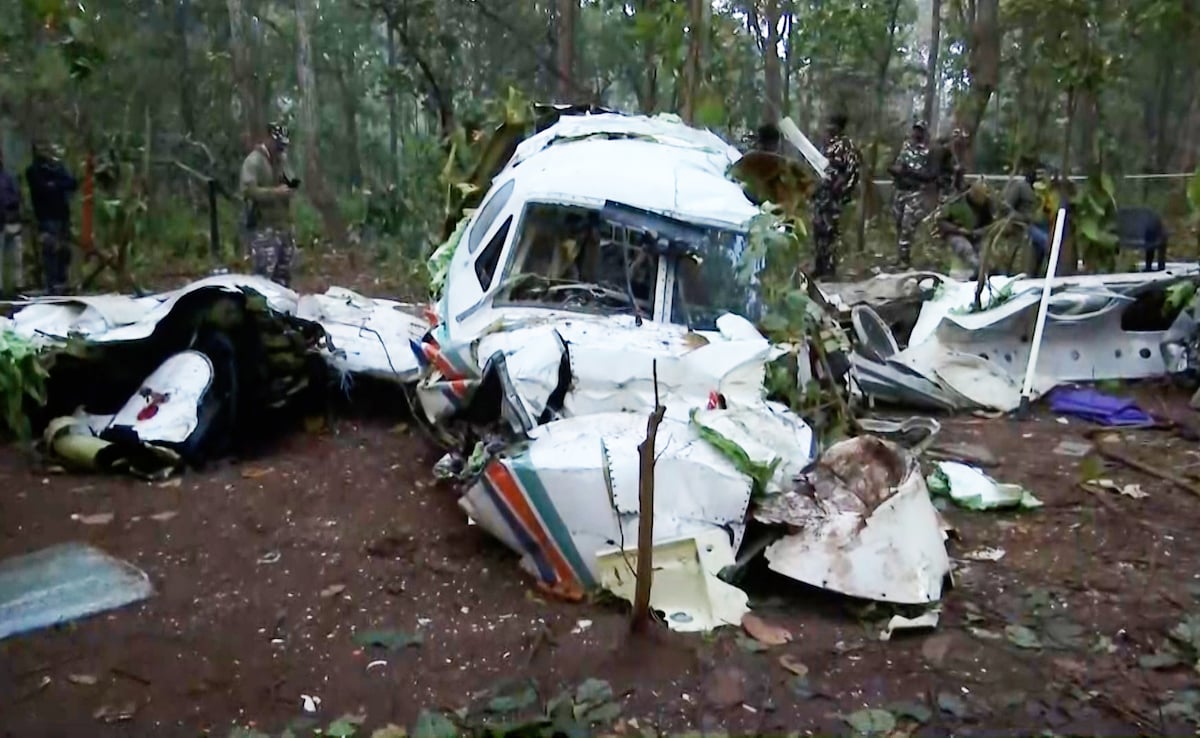 Deviations, Then Silence: What Happened Before Jharkhand Air Ambulance Crash