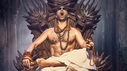 अक्षय कुमार के फैंस का 14 साल का इंतजार खत्म, भूत बंगला में गले में रुद्राक्ष आए नजर, फैंस बोले- OG इज बैक