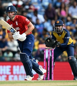 England vs Sri Lanka LIVE Score, T20 World Cup 2026 Super 8: Phil Salt Departs After Half-Century; 7-Down England Pin Hopes On Ex-RCB Star
