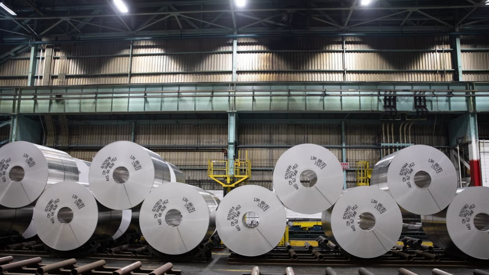 Hindalco Share Price: Motilal Oswal Stays Bullish On Multiple Growth ...