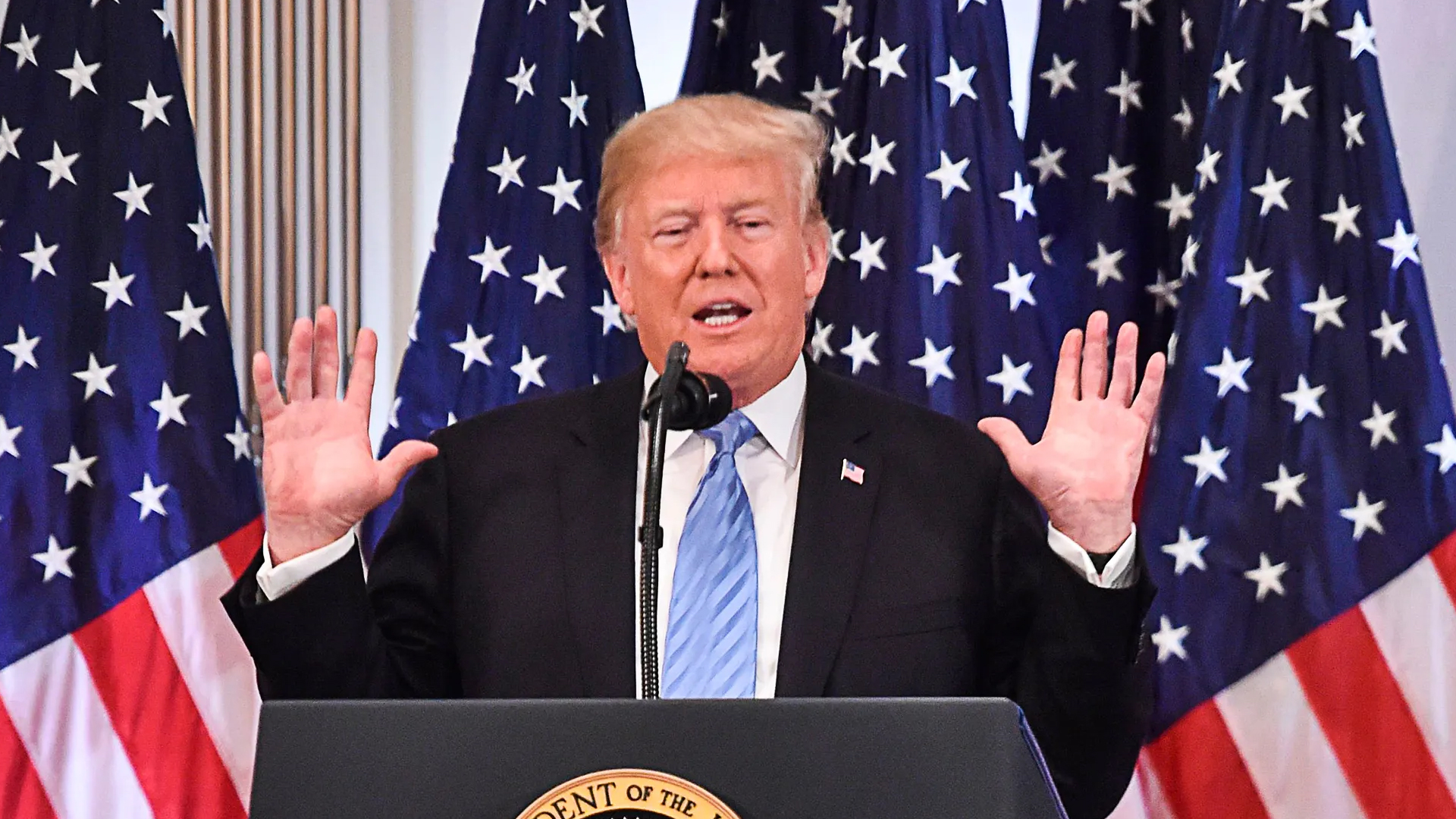 कभी 26 तो कभी 50 और अब 15 फीसदी... बीते एक साल में कैसे भारत और अमेरिका के बीच चला टैरिफ का खेल?