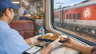 IRCTC ने शुरू की ये नई सर्विस, यात्रियों को मिलेगा खास फायदा, मेल और एक्सप्रेस ट्रेनों में मिलेगी सर्विस