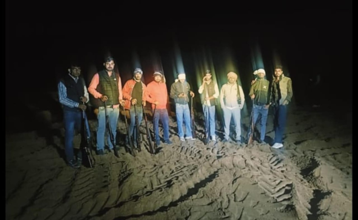 भिंड में बेखौफ़ रेत माफिया कर रहे खुलेआम उत्खनन; शिकायत करने पर मिलती हैं धमकी, दहशत में किसान