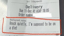 Food Delivery Rider Told To "Knock Quietly" As Customer Is "On A Diet", Old Note Goes Viral Again