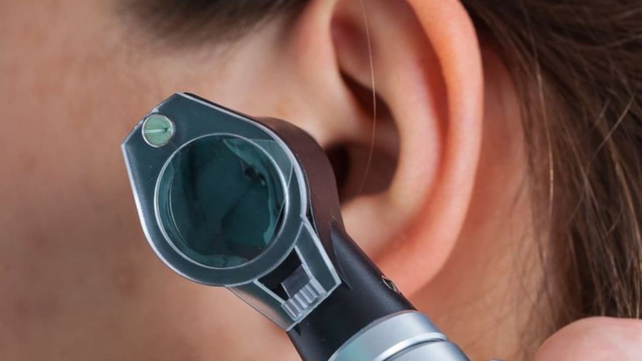 Best Nose and Ear Hair Trimmers with Painless Cutting Under Rs. 700