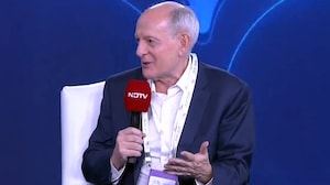 "Significant Chance Of Causing Human Extinction": Stuart Russell On AGI