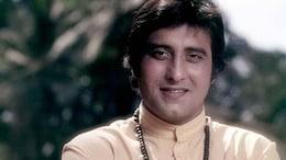 Vinod Khanna's Wife Reveals Why Actor Meditated On Mumbai Beach Naked: "He Was Not There Looking For The Physical Part Of It"