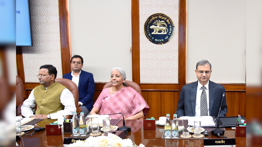 ‘Gold Buying Not Alarming’, ‘Tariff Solution In The Works’: Highlights From FM-RBI Briefing
