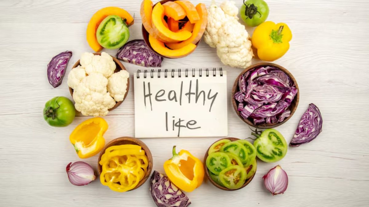 Maharashtra Doctor Explains How Eating Dinner At 6 PM Can Fix Gut Health And Help With Fat Loss