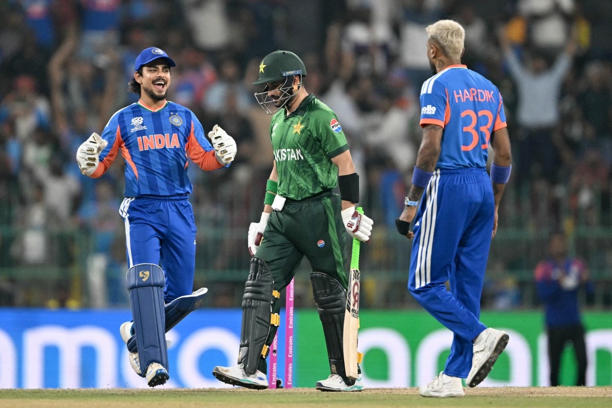 Ex-Pak Star Alleges Umpiring Bias Towards India, Gets Blasted On Social Media