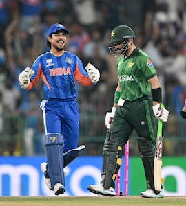 Ex-Pakistan Star Alleges Umpiring Bias Towards India, Gets Blasted On Social Media