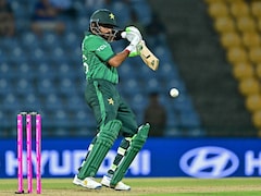 T20 World Cup LIVE: Farhan Hits 50; 3-Down Pakistan Go Past 100 vs England