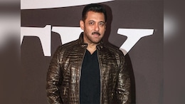 "Salman Khan Shouted Outside Ex-Girlfriend's Building, Beat Up People," Recalls Childhood Friend