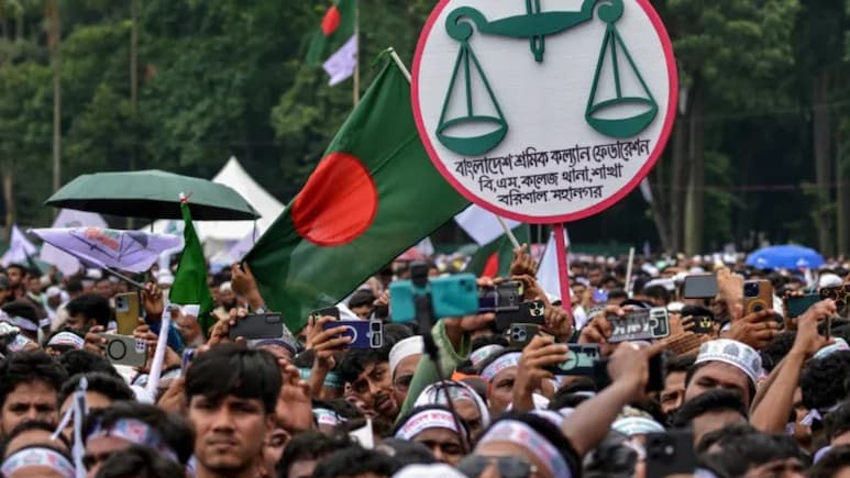 बांग्लादेश आम चुनाव 2026: आज वोटिंग, भारत के दांव पर क्या और कैसे बदलेगा दक्षिण एशिया का शक्ति संतुलन?