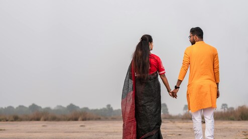 Woman Moved To Tears By Husband's Thoughtful Gift Amid Unemployment: 'Tough Time Will Pass'