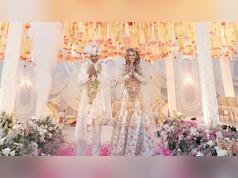 शिखर धवन और सोफी शाइन ने मनीष मल्होत्रा के आउटफिट्स में रचाई शादी, शाही अंदाज और रॉयल ग्लैमर से लूटी महफिल