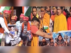 महाशिवरात्रि के दिन क्रिकेट प्रेमियों पर चढ़ा खुमार, टीम इंडिया की जीत के लिए पूजा, मंदिरों में किया रुद्राभिषेक