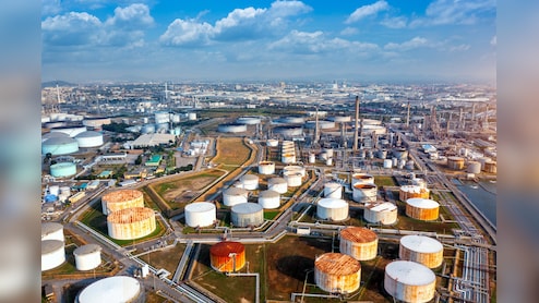 Brent Crude Reverses Losses, Jumps Above $105 After Trump Threatens More Strikes On Iran