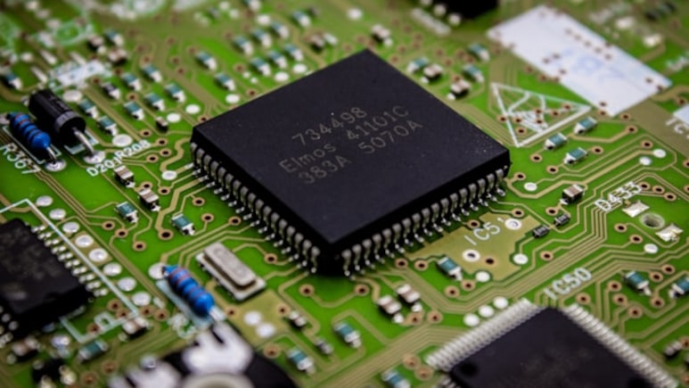 AMD Stock Futures Jumps 10% On Multi-Year Agreement With Meta To Power AI Infrastructure