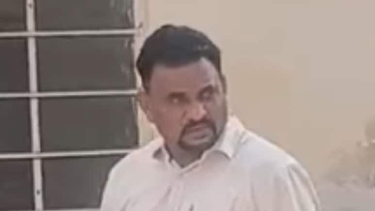 'साहब' को भारी पड़ा पत्नी संग फरारी का टशन! अस्पताल के बाहर रिवॉल्वर तानी, फिर एक 'Facebook Post' ने करा दी जेल की सैर