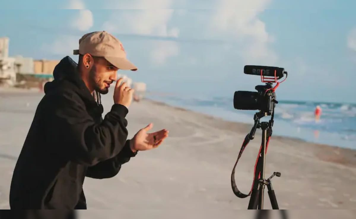 Content Creators के लिए खुशखबरी, बजट में वित्त मंत्री ने किया बड़ा ऐलान, जान लें मतलब की बात