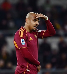 Serie A: Donyell Malen Double Lifts Roma Level With Juventus