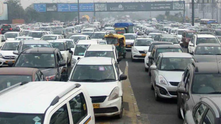 नोएडा-दिल्ली सफर करने वालों के लिए जरूरी खबर, इस दिन तक रोज 7 घंटे बंद रहेगा DND फ्लाईओवर, यहां जान लें दूसरे रूट्स