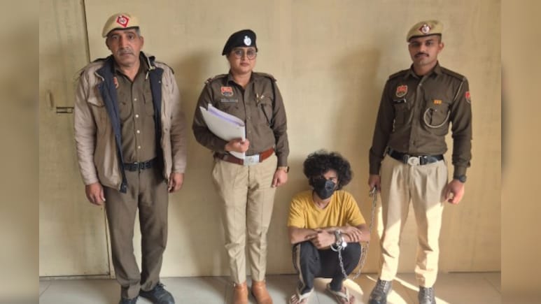 गुरुग्राम में त्रिपुरा की छात्रा से हैवानियत, लिव इन पार्टनर ने पीटा फिर प्राइवेट पार्ट जलाया, झकझोर देगी पूरी वारदात