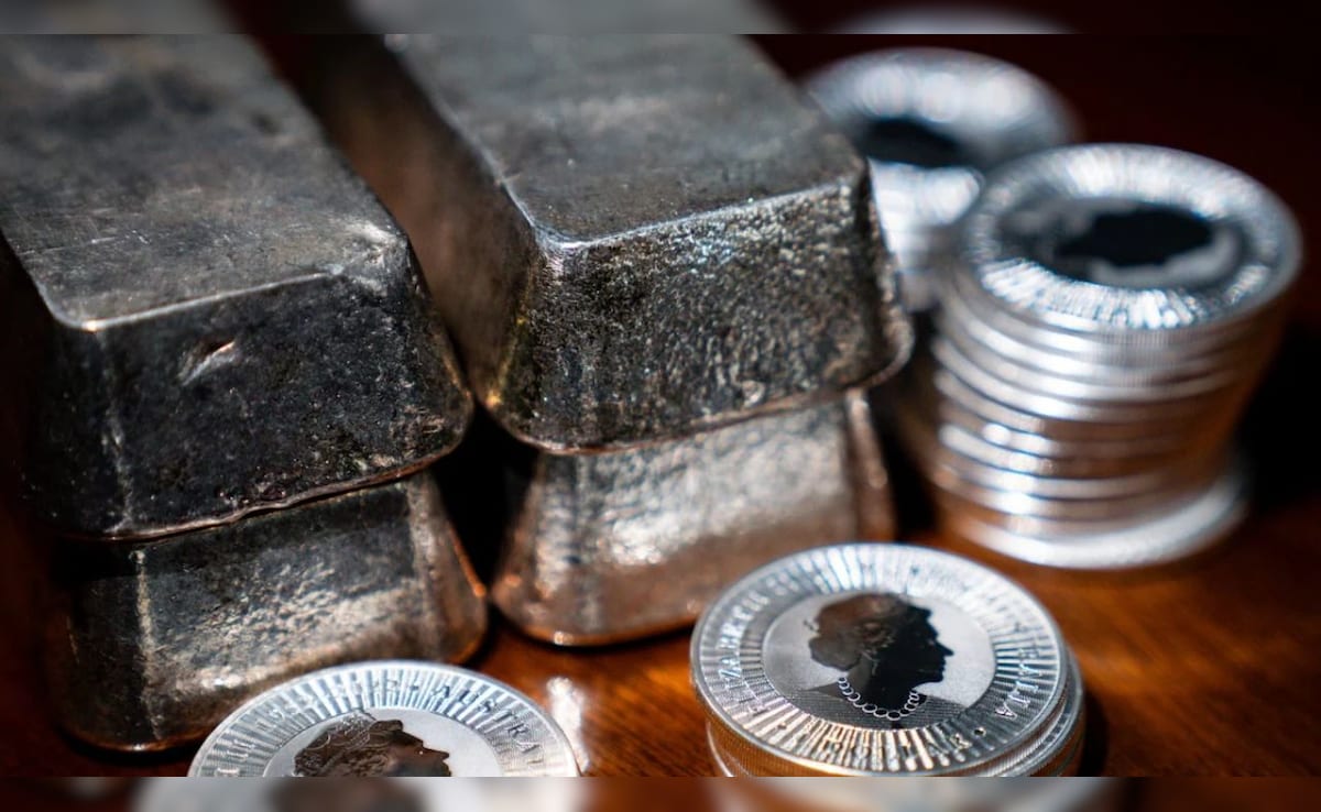 चांदी खरीदने जा रहे हैं तो इन 5 बातों का जरूर रखें ध्यान,  वरना हो सकता है भारी नुकसान