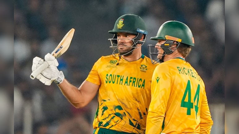 IND vs SA Super-8: 'सबसे खतरनाक बल्लेबाज हैं...' पूर्व भारतीय गेंदबाज ने बताया इस अफ्रीकी बल्लेबाज से टीम इंडिया को रहना होगा बचकर