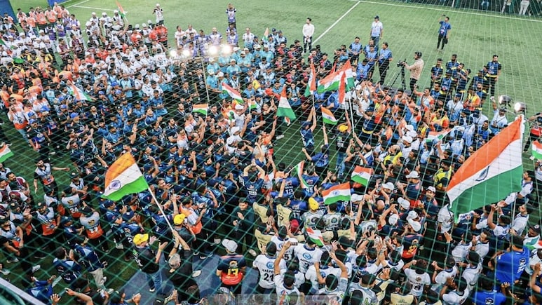726 Players, 135 Matches: Pune Creates Guinness World Record In Box Cricket