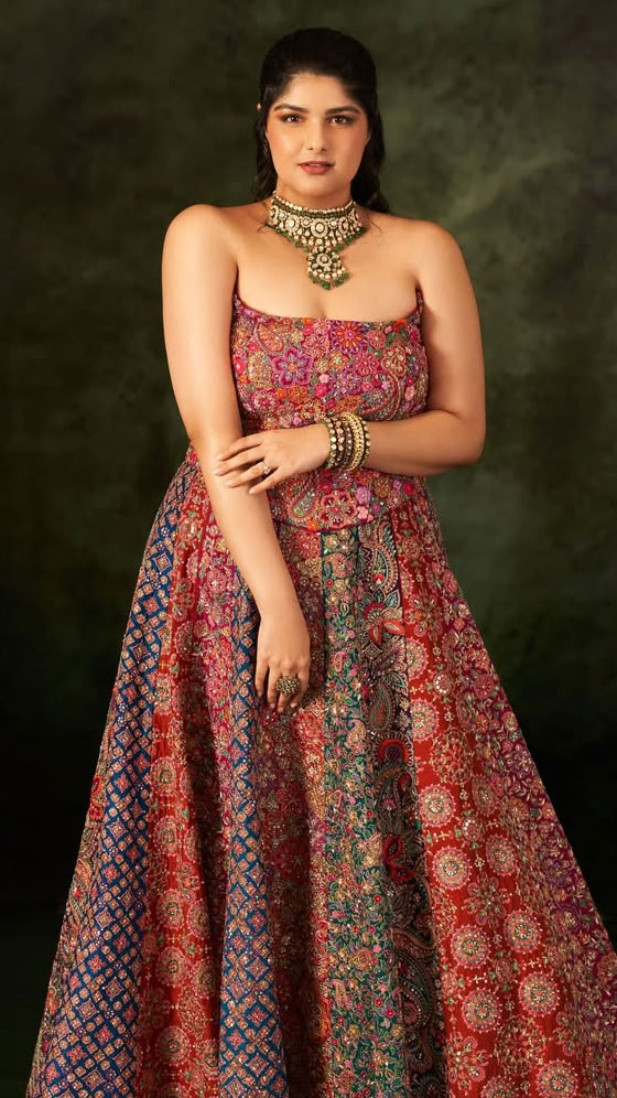 Anshula Kapoor&rsquo;s Strapless Lehenga Look Is Pure Pinterest Goals