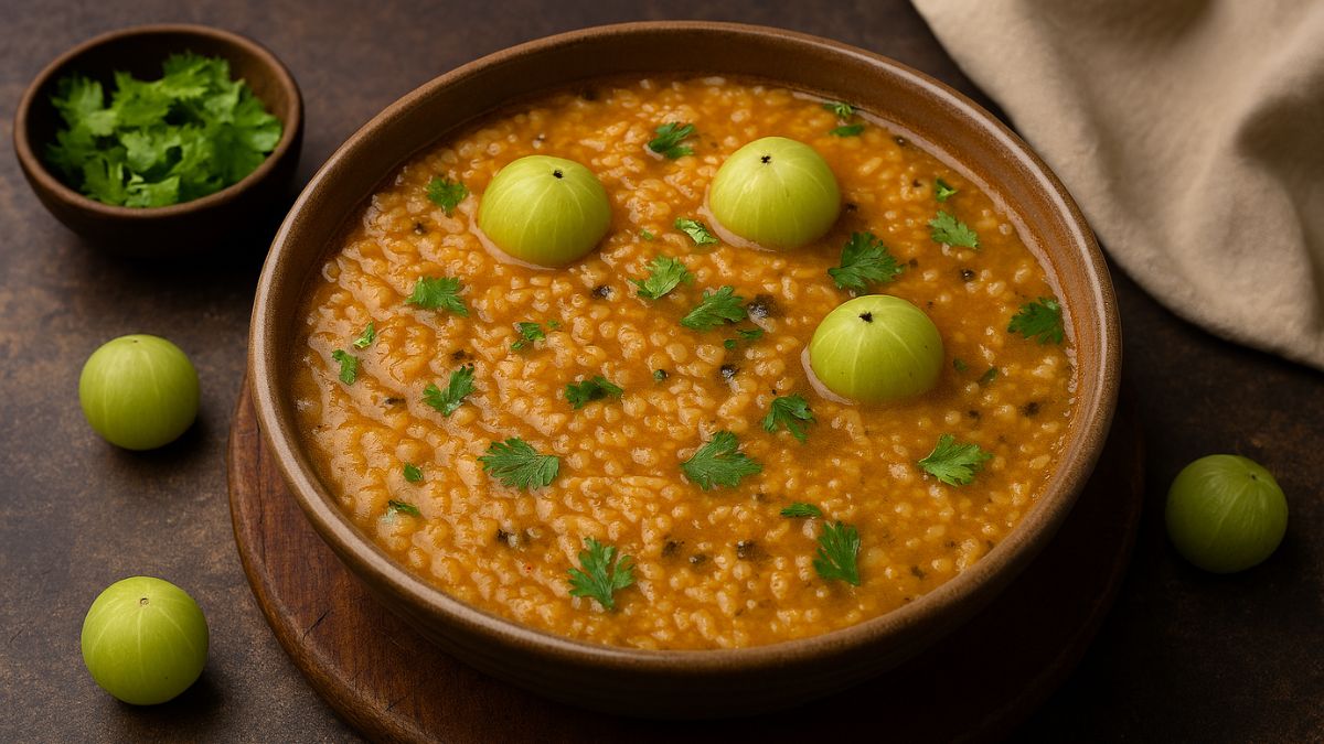 Trying To Lose Weight? This 10-Minute Amla Rasam Rice Is A Must-Try
