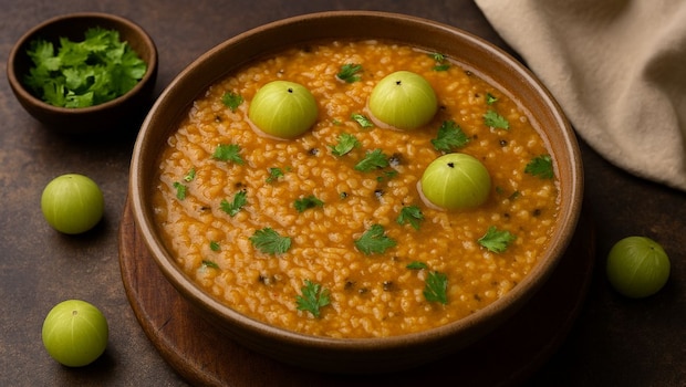 Trying To Lose Weight? This 10-Minute Amla Rasam Rice Is A Total Game Changer