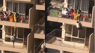 कलयुगी मां की रूह कंपा देने वाली हरकत...नीचे वाली मंजिल पर गिरी साड़ी के लिए बच्चे को बालकनी से नीचे लटकाया