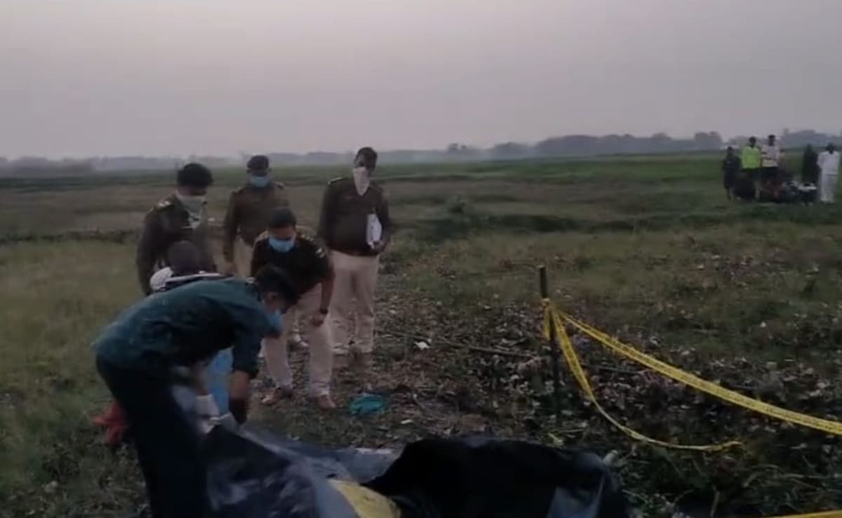 सिरकटा और नग्न अवस्था... बिहार में खेत से मिला महिला का शव; पानी में तैर रही थी लाश