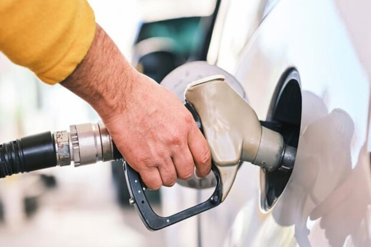 Govt Mandates Nationwide Sale Of E20 Petrol With RON 95 From April 2026
