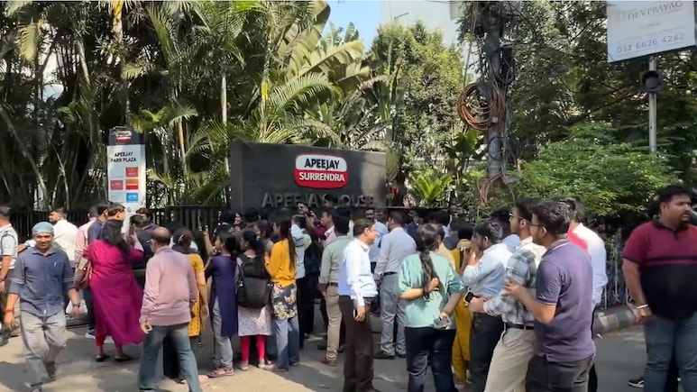 Earthquake Today: 'It Was 20 Seconds Long' &mdash; Netizens React After Strong Tremors Felt In Kolkata