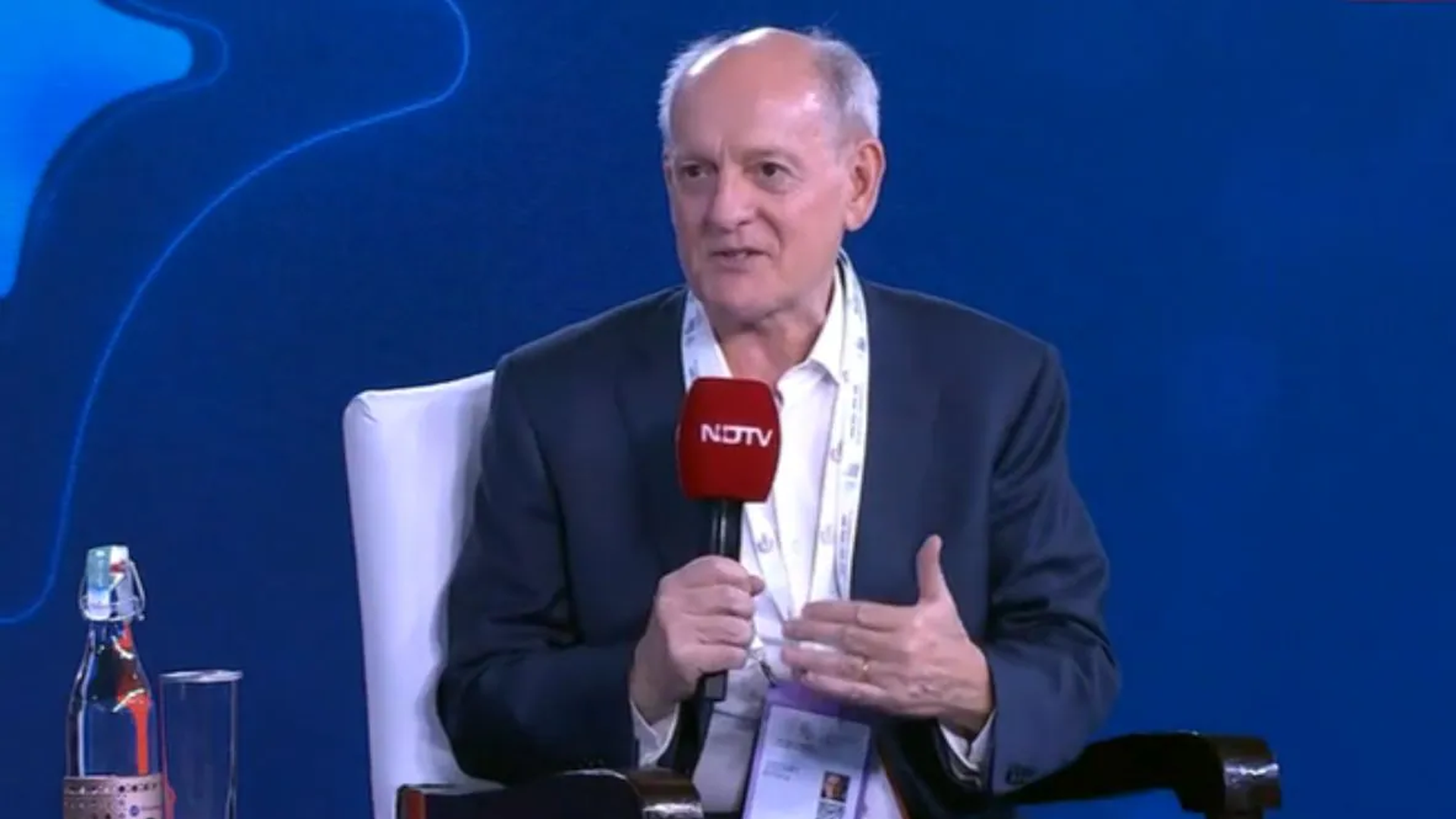 'I Don't Want AI Systems To Convince My Children To Die By Suicide,' Stuart Russell