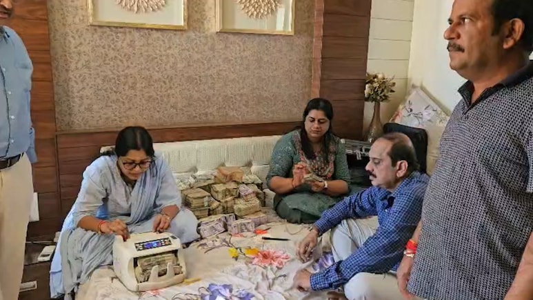 Rs 2 Crore Cash Found In Raids On Government Official In Bengaluru