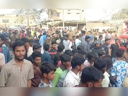 मुजफ्फरपुर में सरपंच की पिटाई पर भारी बवाल, ग्रामीणों ने दारोगा को बनाया बंधक, कई थानों की फोर्स तैनात