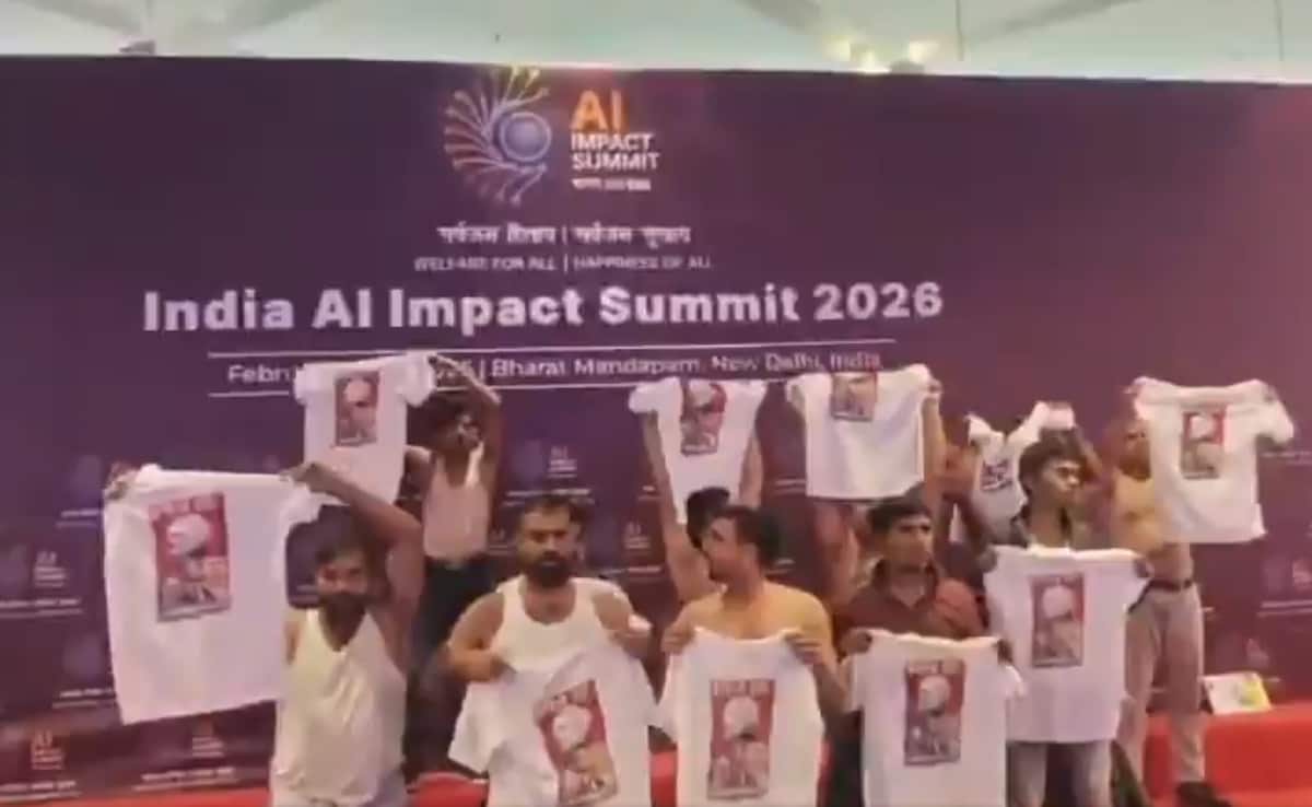 Video: Shirts Off, Youth Congress Workers Protest At AI Summit Over India-US Deal