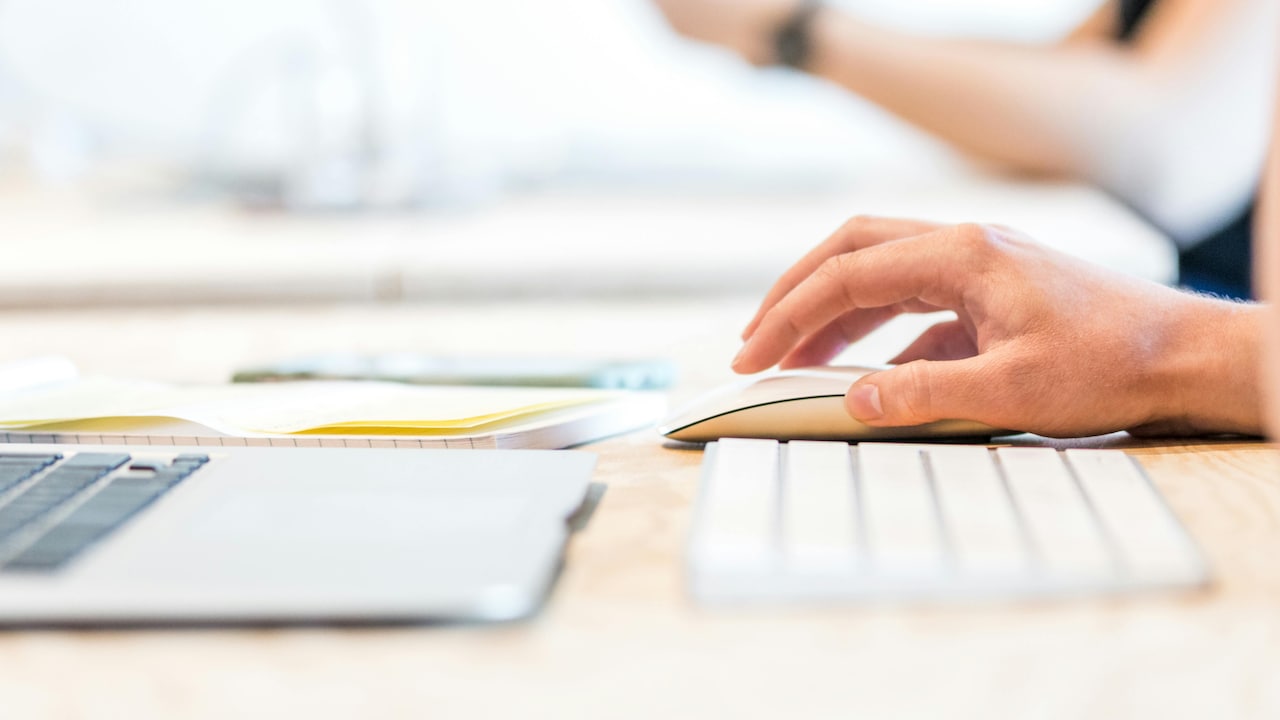 What Is Mouse Polling Rate? How 125Hz vs 1000Hz Affects Smoothness And Lag