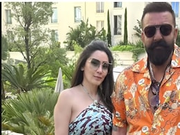 संजय दत्त प्यार से पत्नी मान्यता को बुलाते हैं मॉम, फोटो शेयर कर बोले- 18 साल से चट्टान की तरह खड़ी रहीं