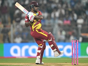 T20 World Cup: Shimron Hetmyer Scripts History With 19-Ball Fifty Against Zimbabwe