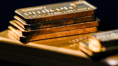 Gold, Silver Price Today, Feb 5 &mdash; Check Prices In Mumbai, Delhi, Chennai, And Other Cities